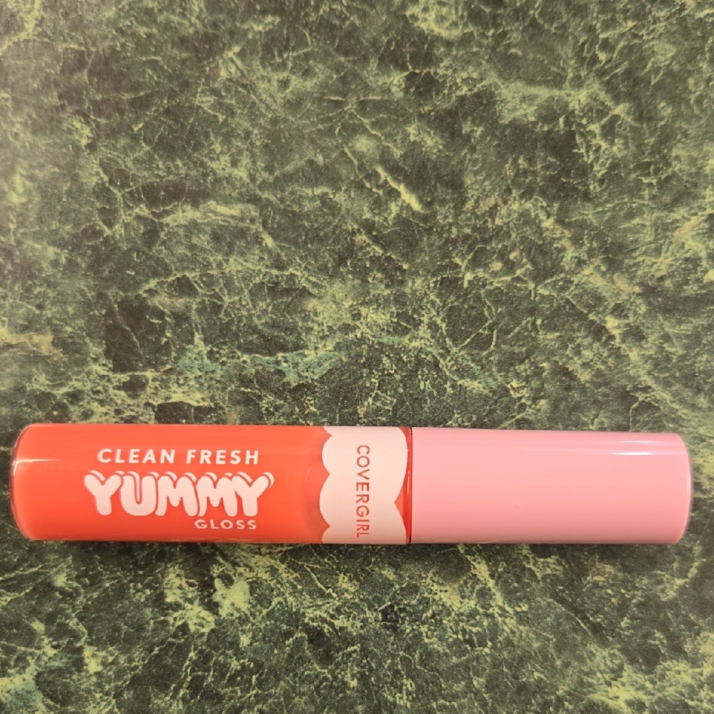 3/$10 Bundle Deals Covergirl Clean Fresh Yummy Gloss In Glamingo Pink